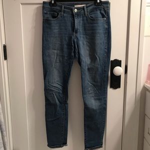 Levi’s 711 jean, skinny